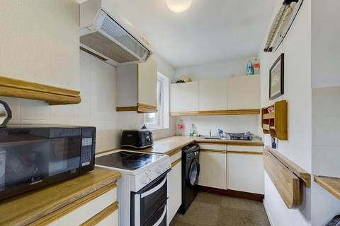 Studio for sale, Meadow Close, Aylesbury HP20