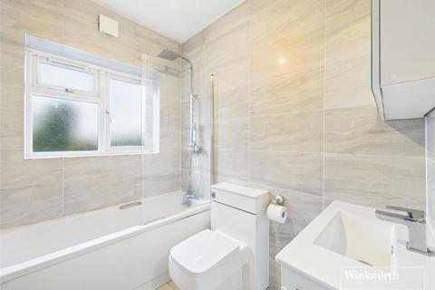 2 bedroom ground floor flat for sale, Edgeworth Close, London NW4