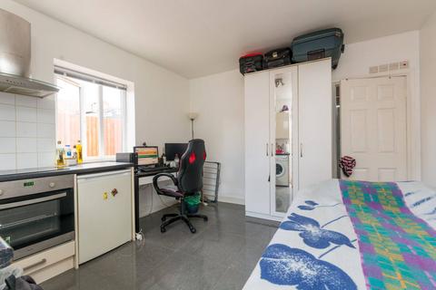undefined, Olive Road, Ealing, London, W5