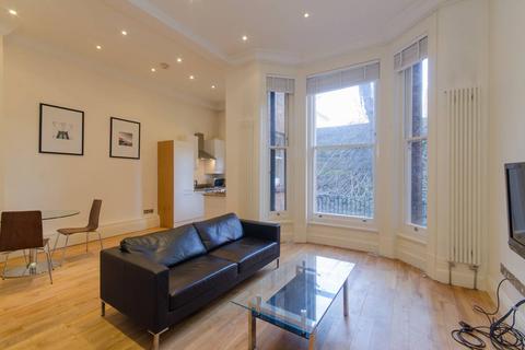 1 bedroom flat to rent, Draycott Place, Chelsea, London, SW3