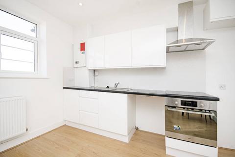 undefined, Crest Court, Hendon, London, NW4