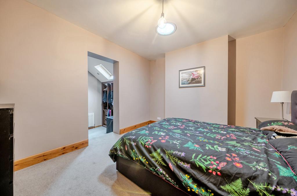 1386733-18-6932e3...