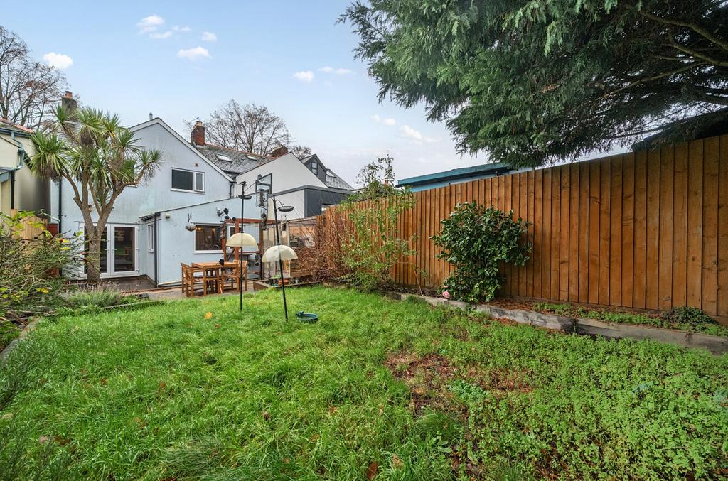 1386733-2-6932e2f...