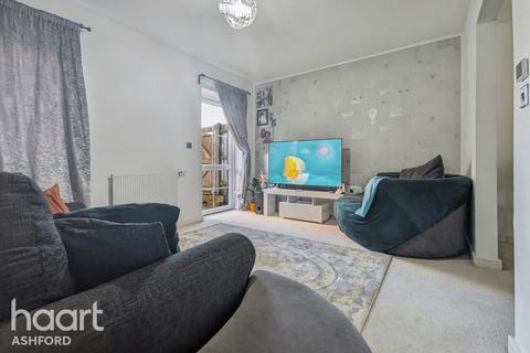 undefined, Samuel Peto Way, Ashford