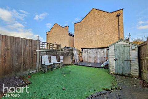 undefined, Samuel Peto Way, Ashford