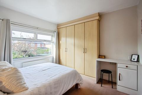 3 bedroom semi-detached house for sale, The Oval, West Yorkshire LS14