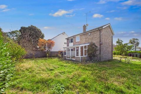 undefined, Parsons Mead, East Molesey