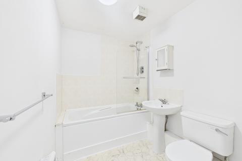 1 bedroom flat to rent, Lime Court, Great Western Road, Gloucester, GL1