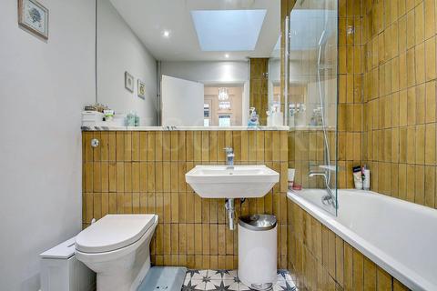 undefined, Quainton Street, London, NW10