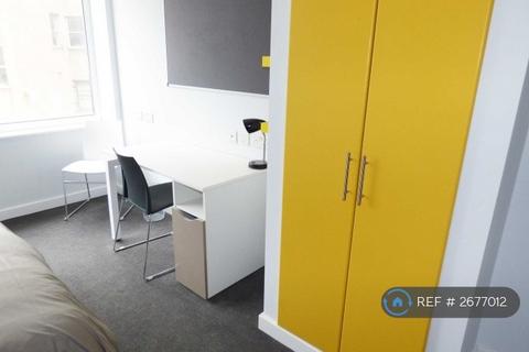 undefined, Upper George Street, Luton, LU1