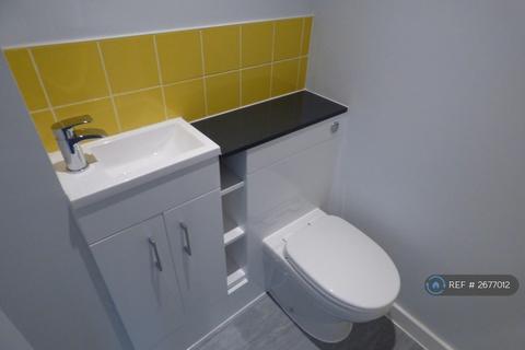 undefined, Upper George Street, Luton, LU1