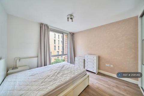 1 bedroom flat to rent, Devons Road, London, E3