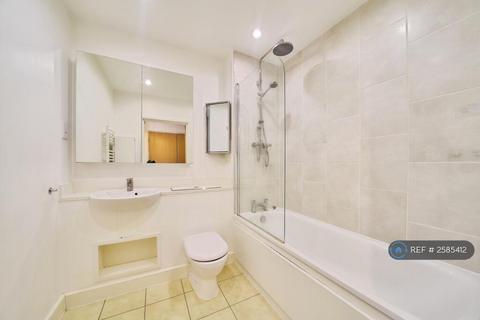 1 bedroom flat to rent, Devons Road, London, E3