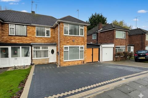 3 bedroom semi-detached house for sale, Runley Road, Luton, Bedfordshire, LU1 1UB