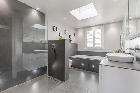 undefined, Cowley Road, Mortlake