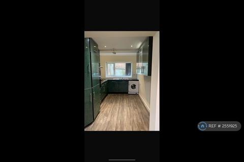 5 bedroom terraced house to rent, St Helen's Avenue, Swansea, SA1