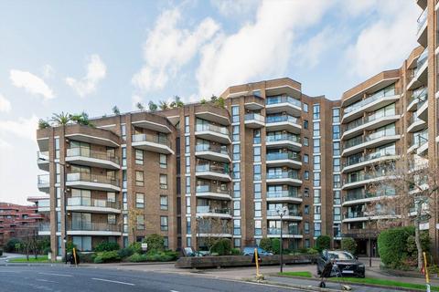 1 bedroom flat to rent, Blythe Road, London W14