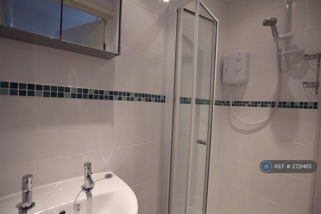 Shower Room 2