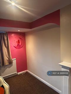 undefined, Westmere Drive, London, NW7