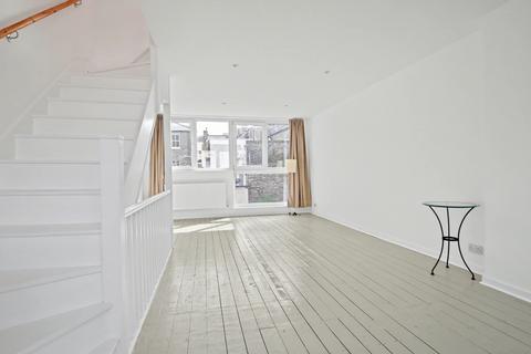 3 bedroom townhouse to rent, Croftdown Road, London NW5