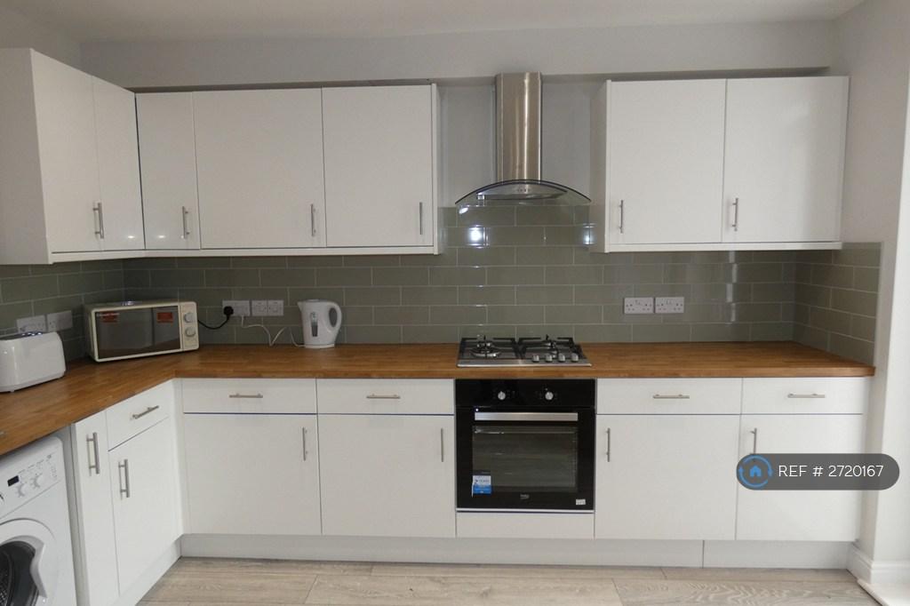 Communal Kitchen