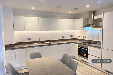 2 bedroom flat to rent, Middlewood Plaza, Salford, M5