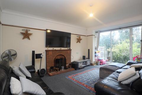 3 bedroom detached house for sale, The Avenue, Coulsdon