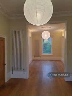 undefined, London, London, N7