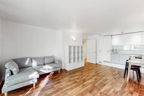 undefined, New River Avenue, London N8