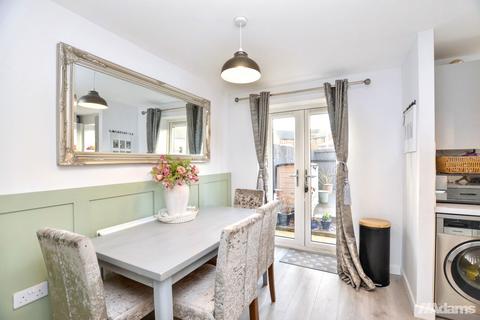 3 bedroom semi-detached house for sale, Scottsdale Road, Runcorn