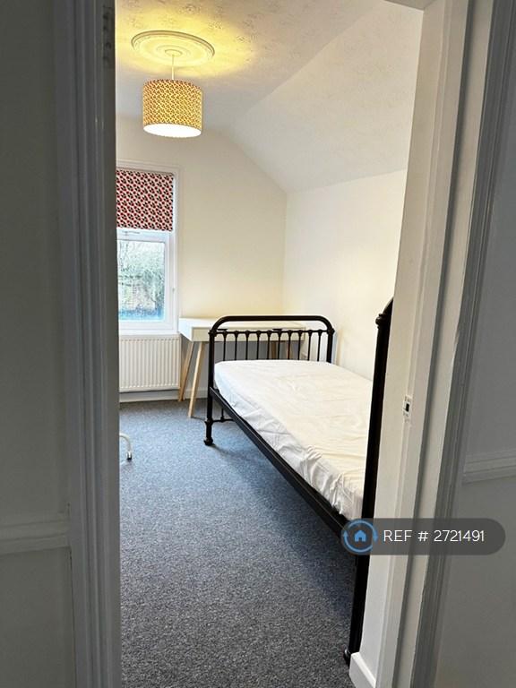Single Bedroom