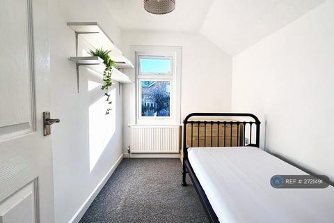 undefined, Hawk Cottage, Reading, RG1