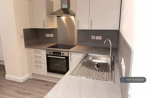 2 bedroom terraced house to rent, Chester Street, Mold, CH7