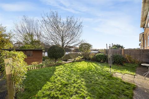 4 bedroom semi-detached house for sale, Valley Drive, Seaford