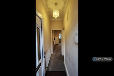 2 bedroom terraced house to rent, Eaton Road, Sale, M33