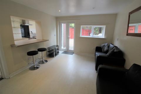 undefined, Student House on Trafalgar Road