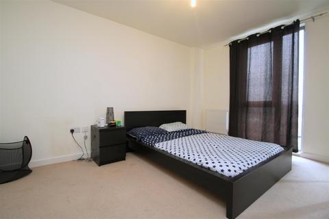 undefined, Thomas Frye Court, High Street