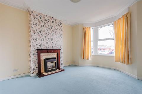 undefined, Broad Street, Barry