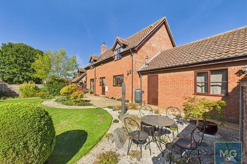 4 bedroom detached house for sale, Richer Road, Bury St. Edmunds IP31