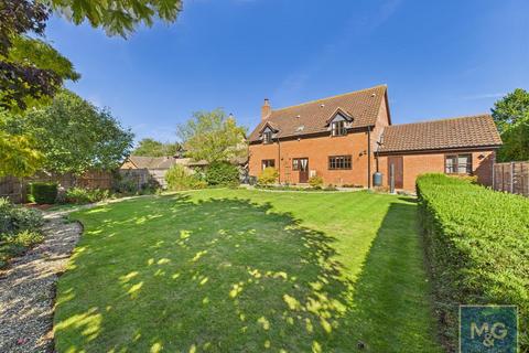 4 bedroom detached house for sale, Richer Road, Bury St. Edmunds IP31