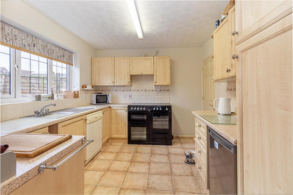 Kitchen-2.jpg