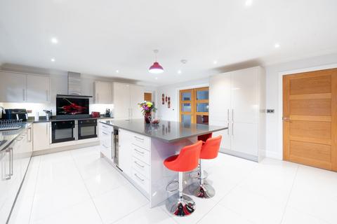 5 bedroom detached house for sale, George Way, Chatteris PE16