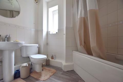 undefined, Foster Drive, Gateshead, NE8