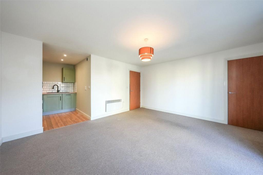 Lounge/Kitchen