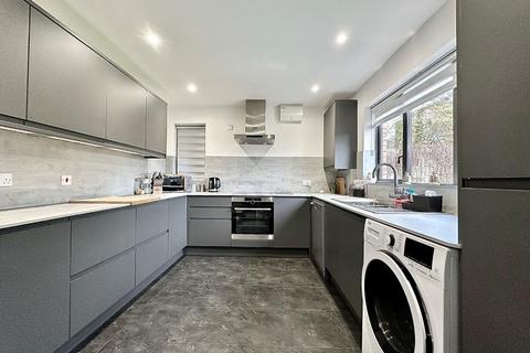 4 bedroom detached house for sale, Grangewood, East Hunsbury, Northamptoln NN4