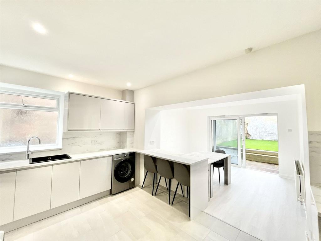 Dining Kitchen