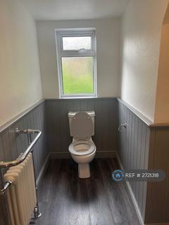 3 bedroom flat to rent, St. Johns Road, Buxton, SK17