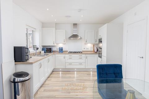 undefined, Mitchell Gardens, Crawley RH10
