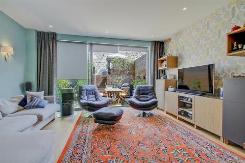 undefined, Nursery Avenue, London