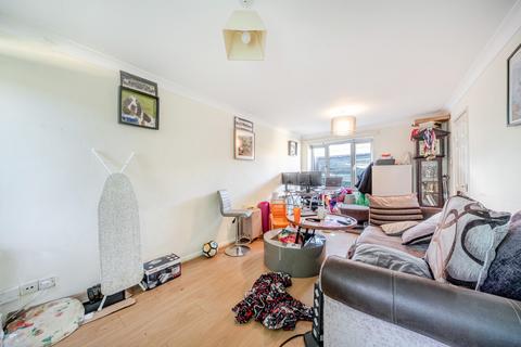 3 bedroom terraced house for sale, Bonchurch Close, Bassett Green, Southampton, Hampshire, SO16